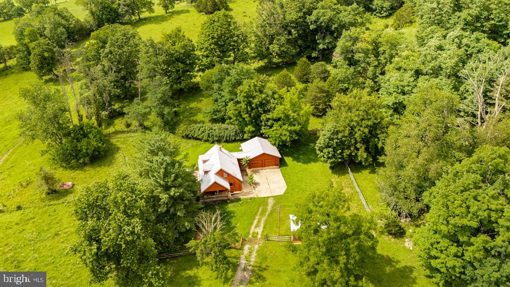 5621 Kiser Gap Rd Property Photo 1