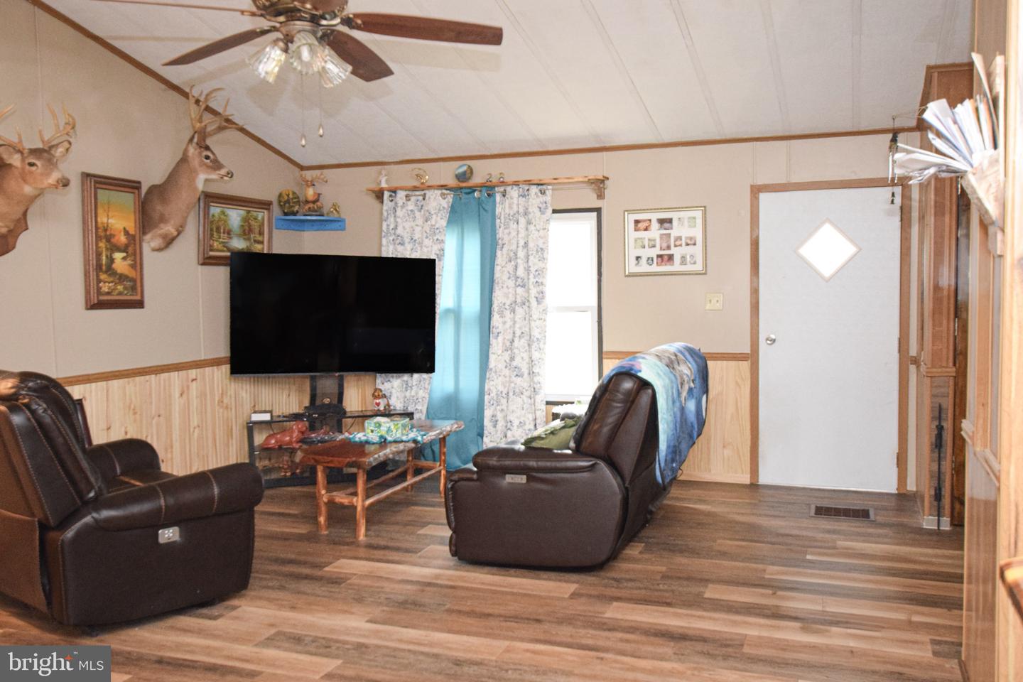 11088 Petersburg Pike Property Photo 2