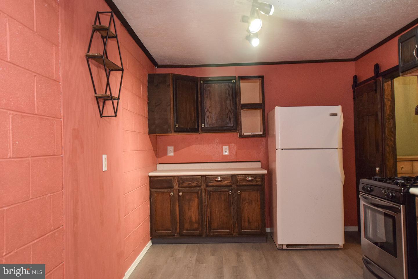 11088 Petersburg Pike Property Photo 16