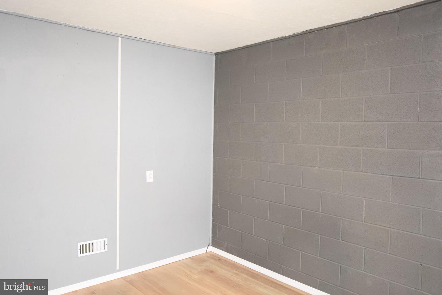 11088 Petersburg Pike Property Photo 21