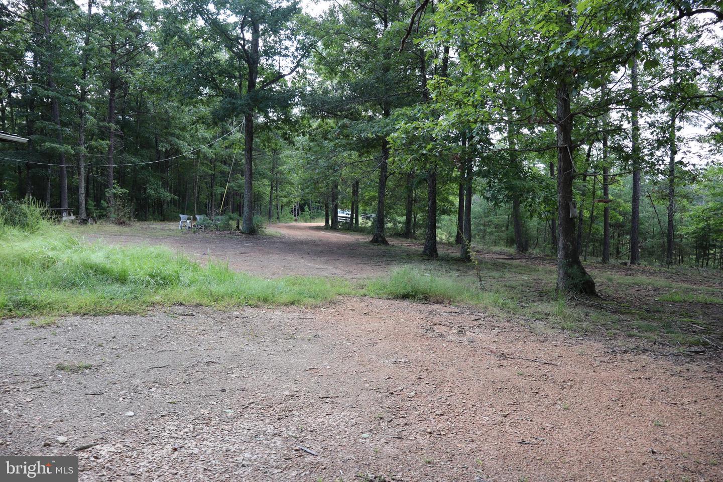 418 R & R Ridge Rd Property Photo 23