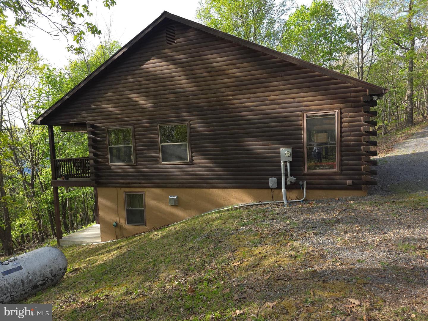 384 Scarlet Tanager Trl Property Photo 7