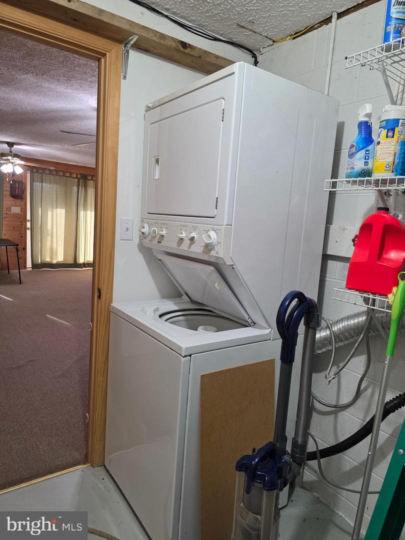 384 Scarlet Tanager Trl Property Photo 18
