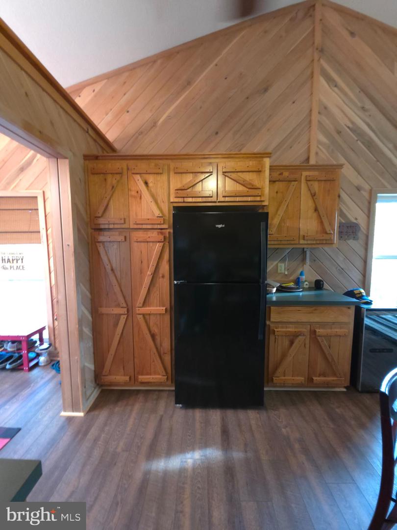 384 Scarlet Tanager Trl Property Photo 31
