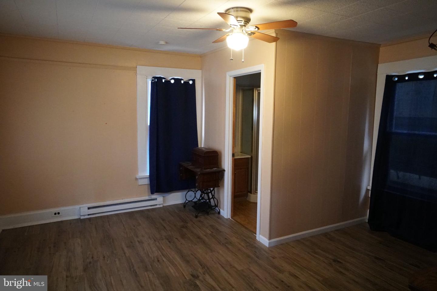 18 Spruce St Property Photo 20