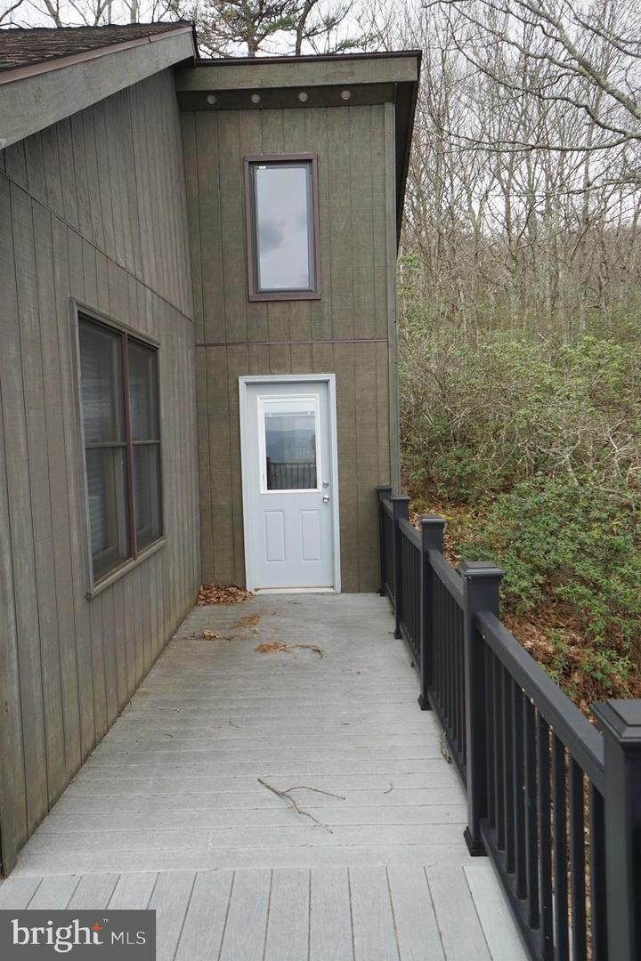 829 Kile Knob Rd Property Photo 3