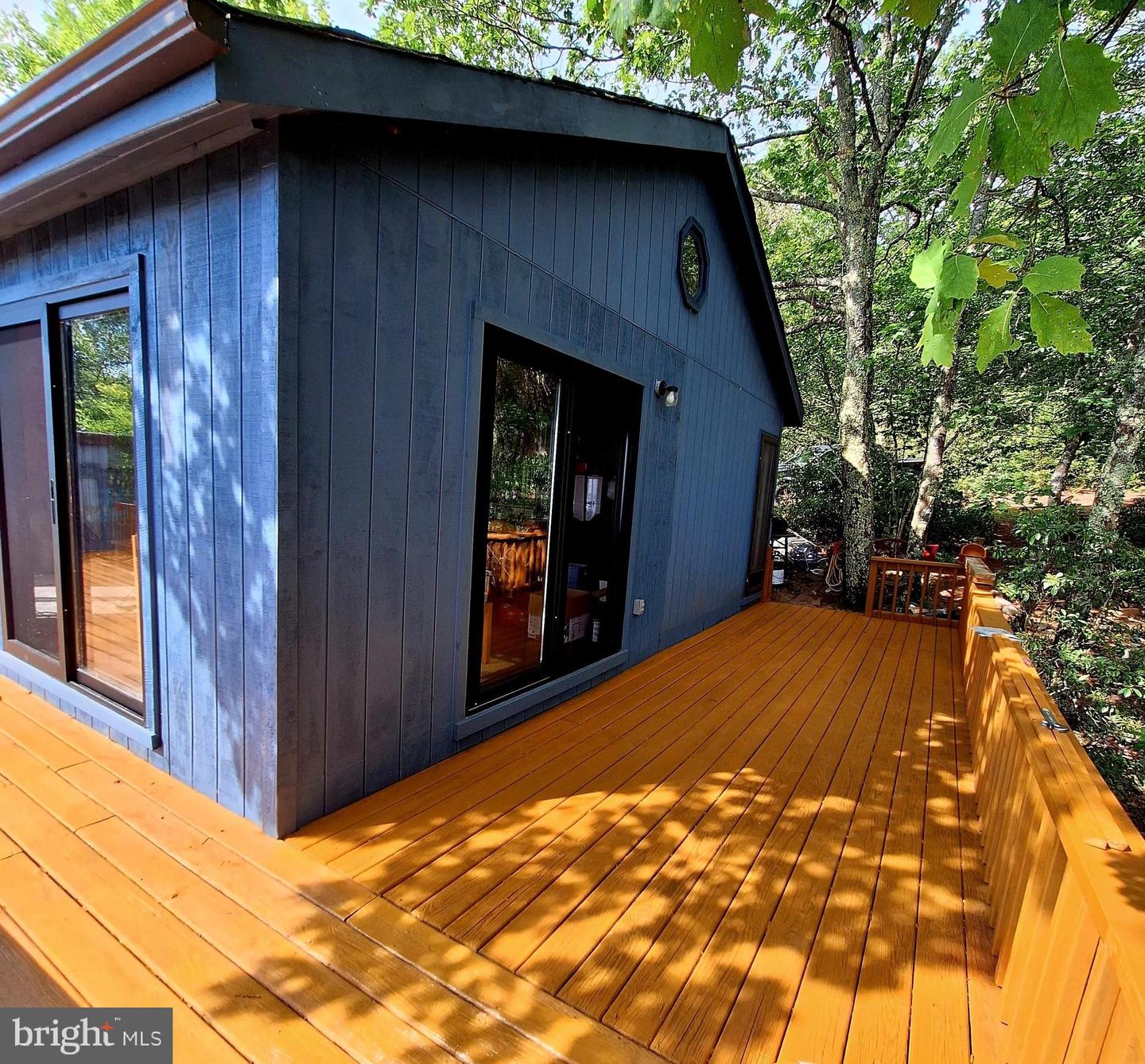 207 Lower Knob Rd Property Photo 6