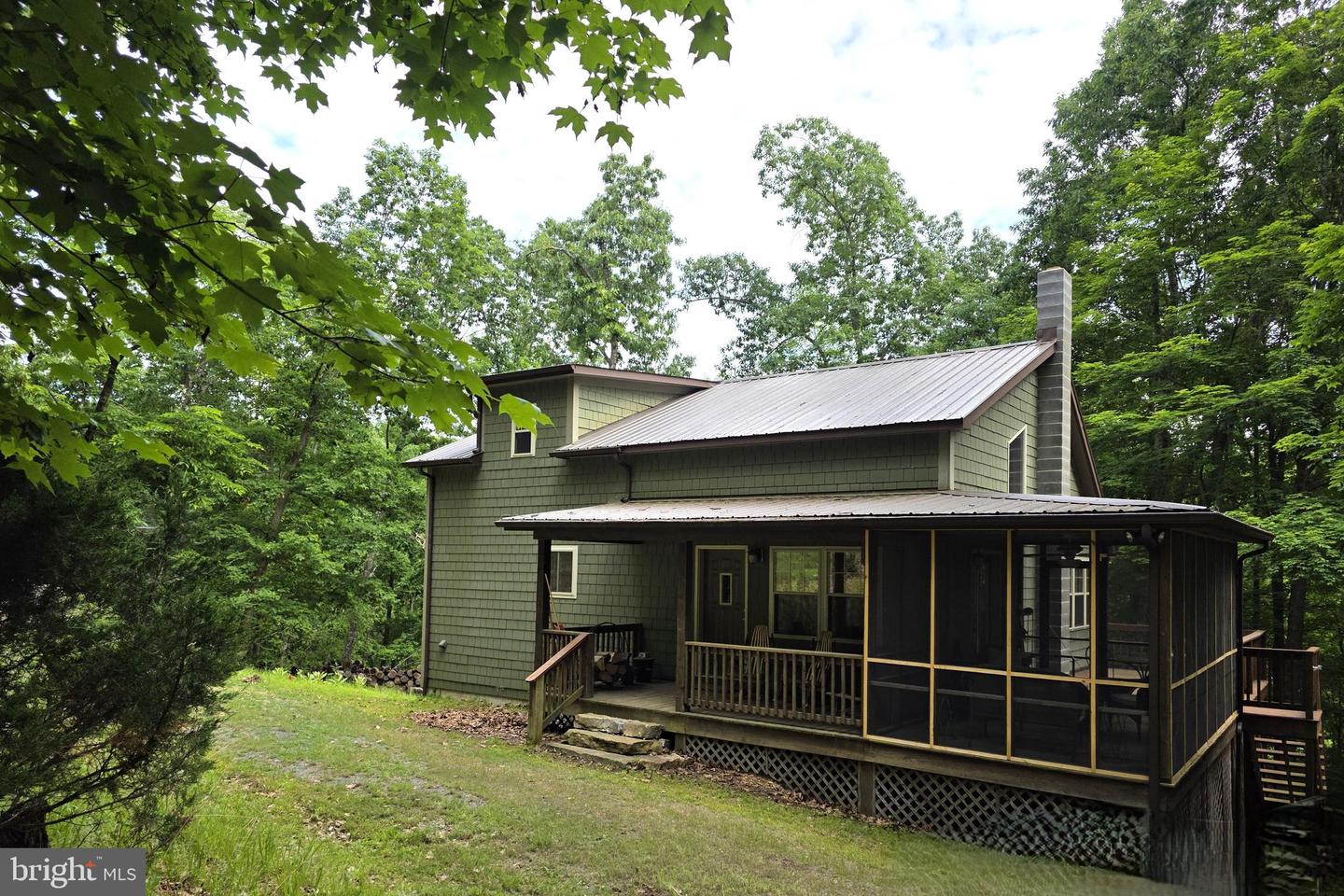 565 Scarlet Tanager Trl Property Photo 1
