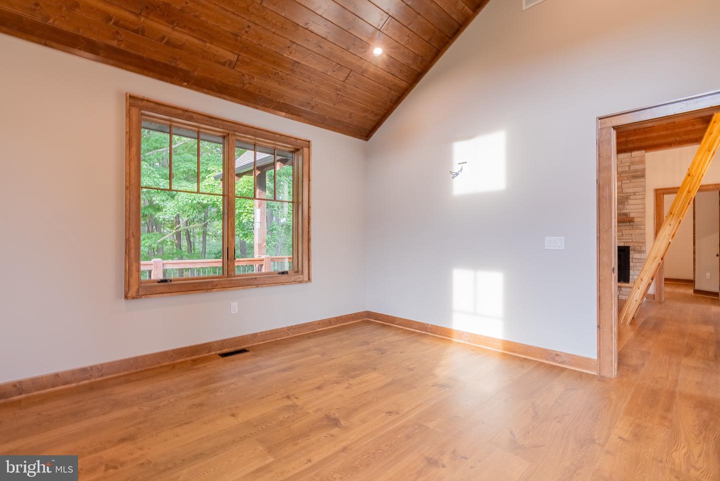 445 Eaglewood Trail Property Photo 23