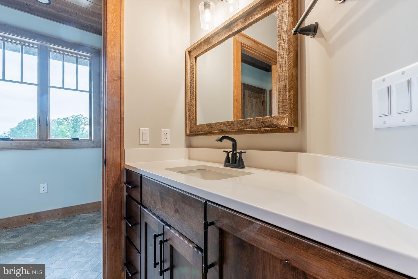 445 Eaglewood Trail Property Photo 33