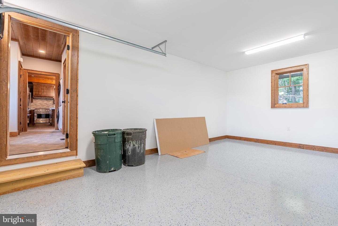 445 Eaglewood Trail Property Photo 37