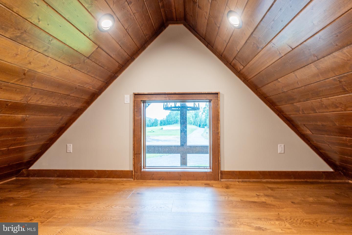 445 Eaglewood Trail Property Photo 40