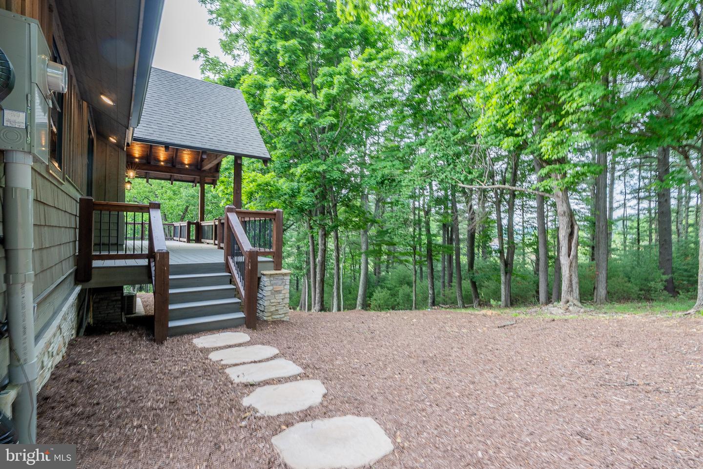 445 Eaglewood Trail Property Photo 44