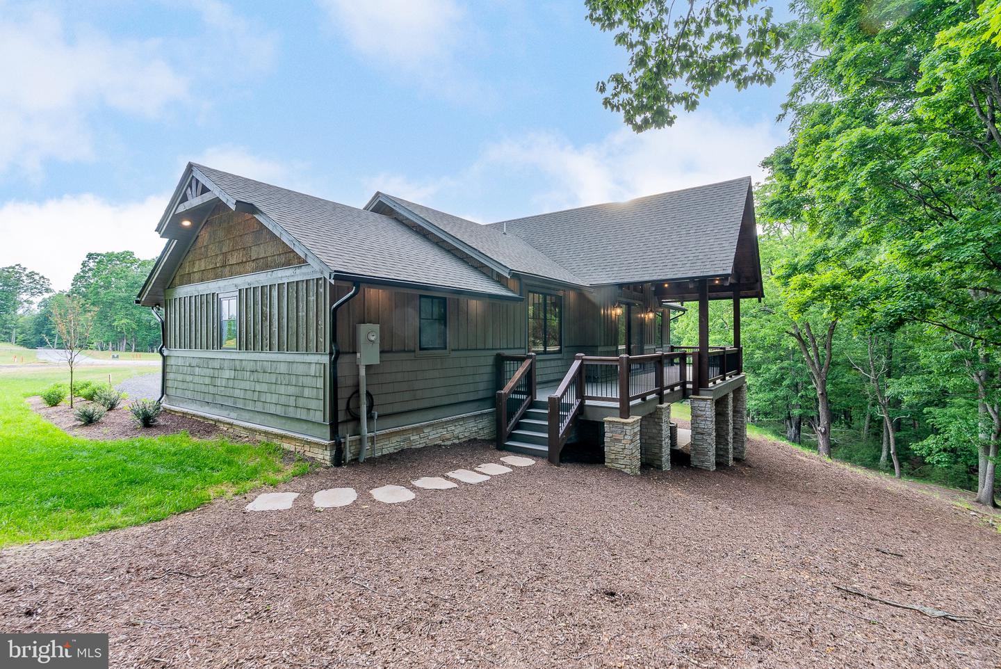 445 Eaglewood Trail Property Photo 45