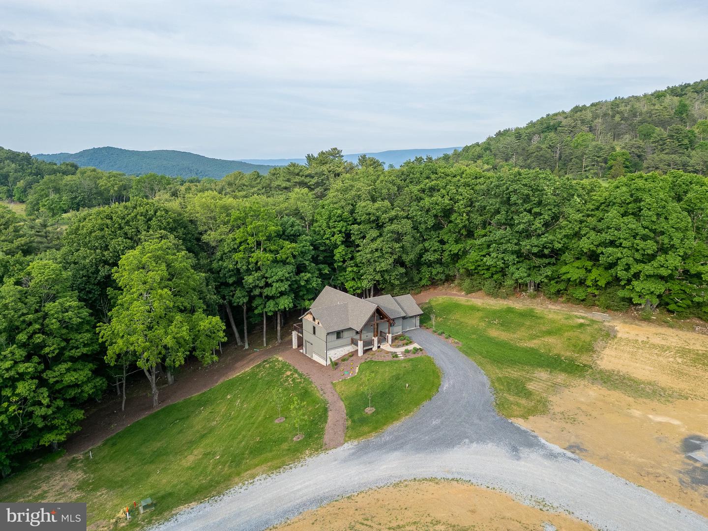 445 Eaglewood Trail Property Photo 49