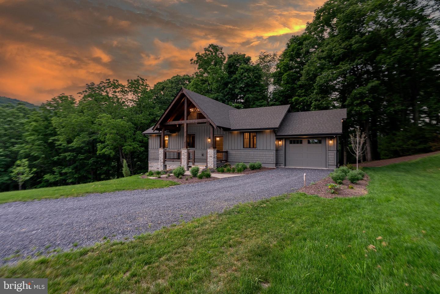 445 Eaglewood Trail Property Photo 56