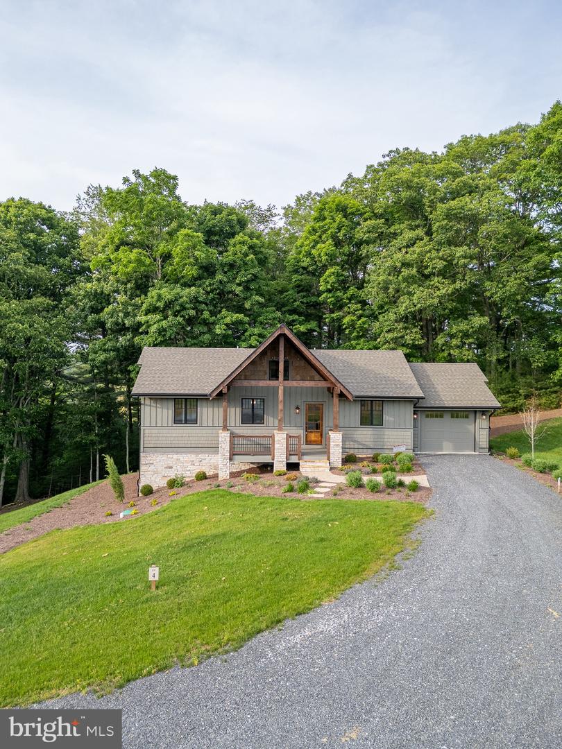445 Eaglewood Trail Property Photo 67