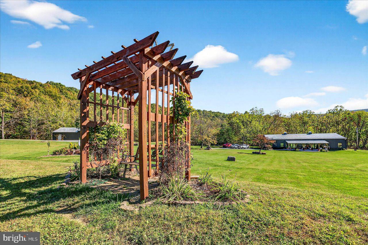 30 Polecat Hollow Blvd Property Photo 48