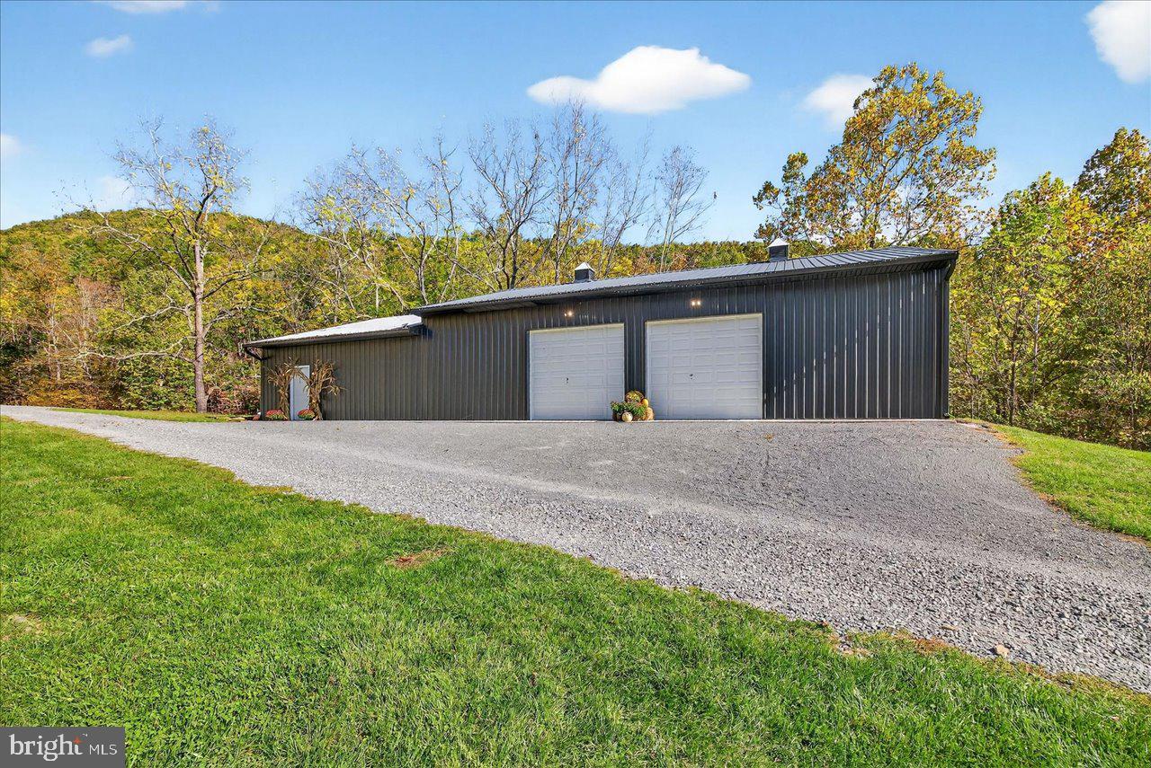 30 Polecat Hollow Blvd Property Photo 53