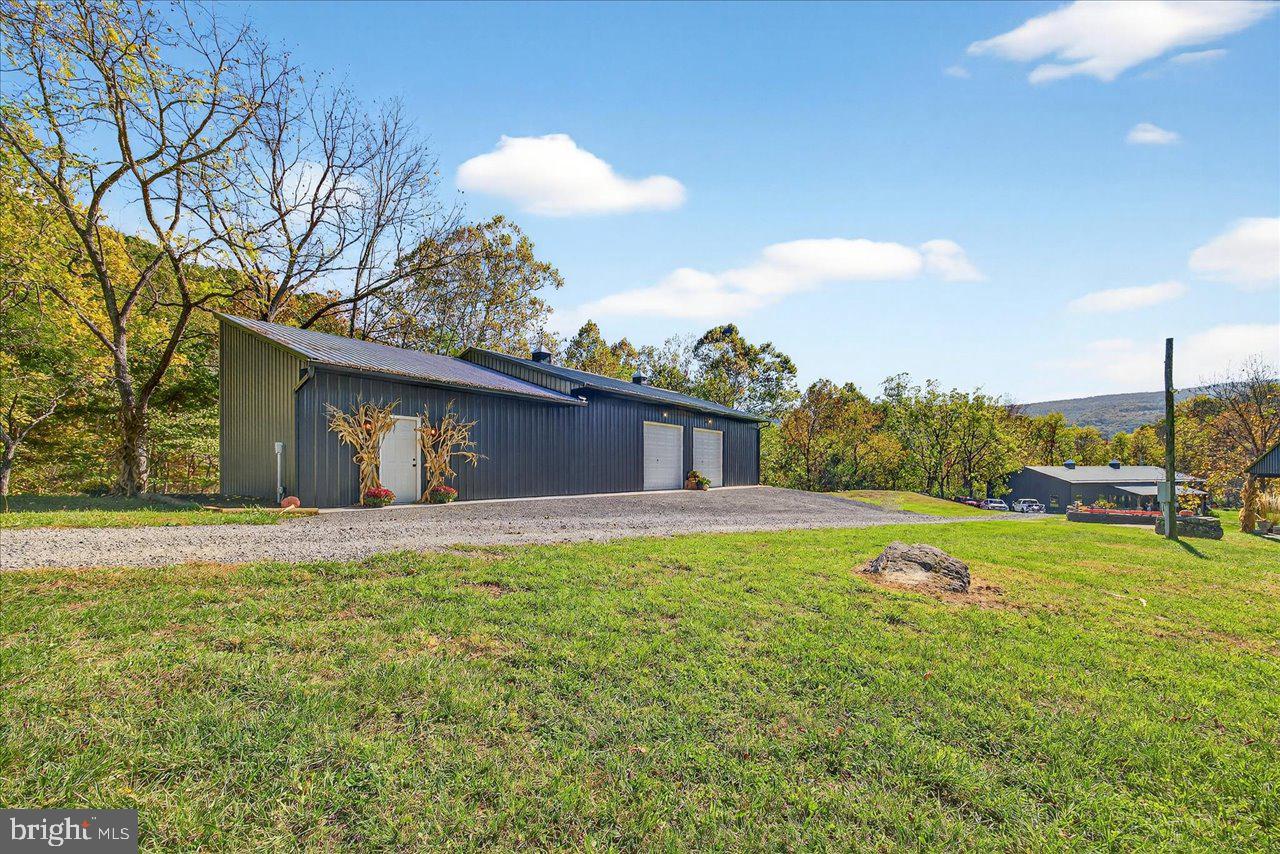 30 Polecat Hollow Blvd Property Photo 54
