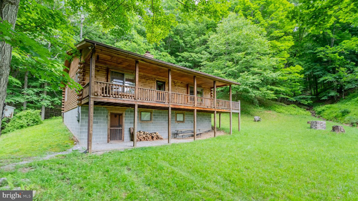 1862 Hawbush Road Property Photo 8