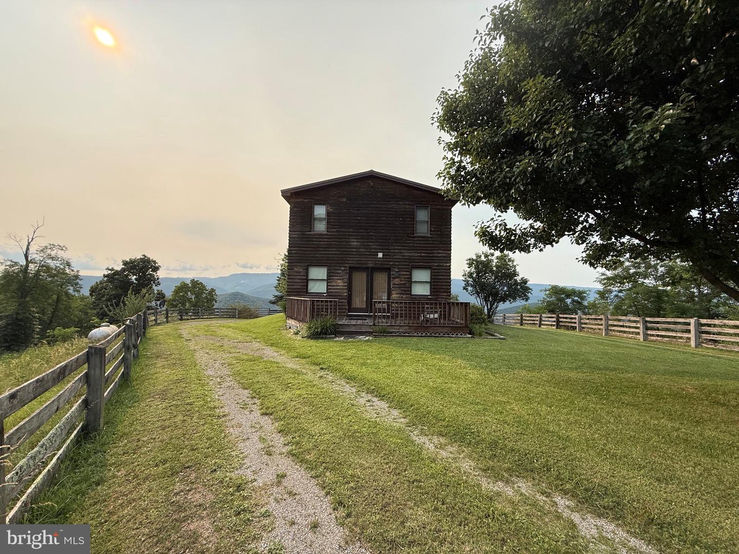1492 Dice Warner Rd Property Photo 1