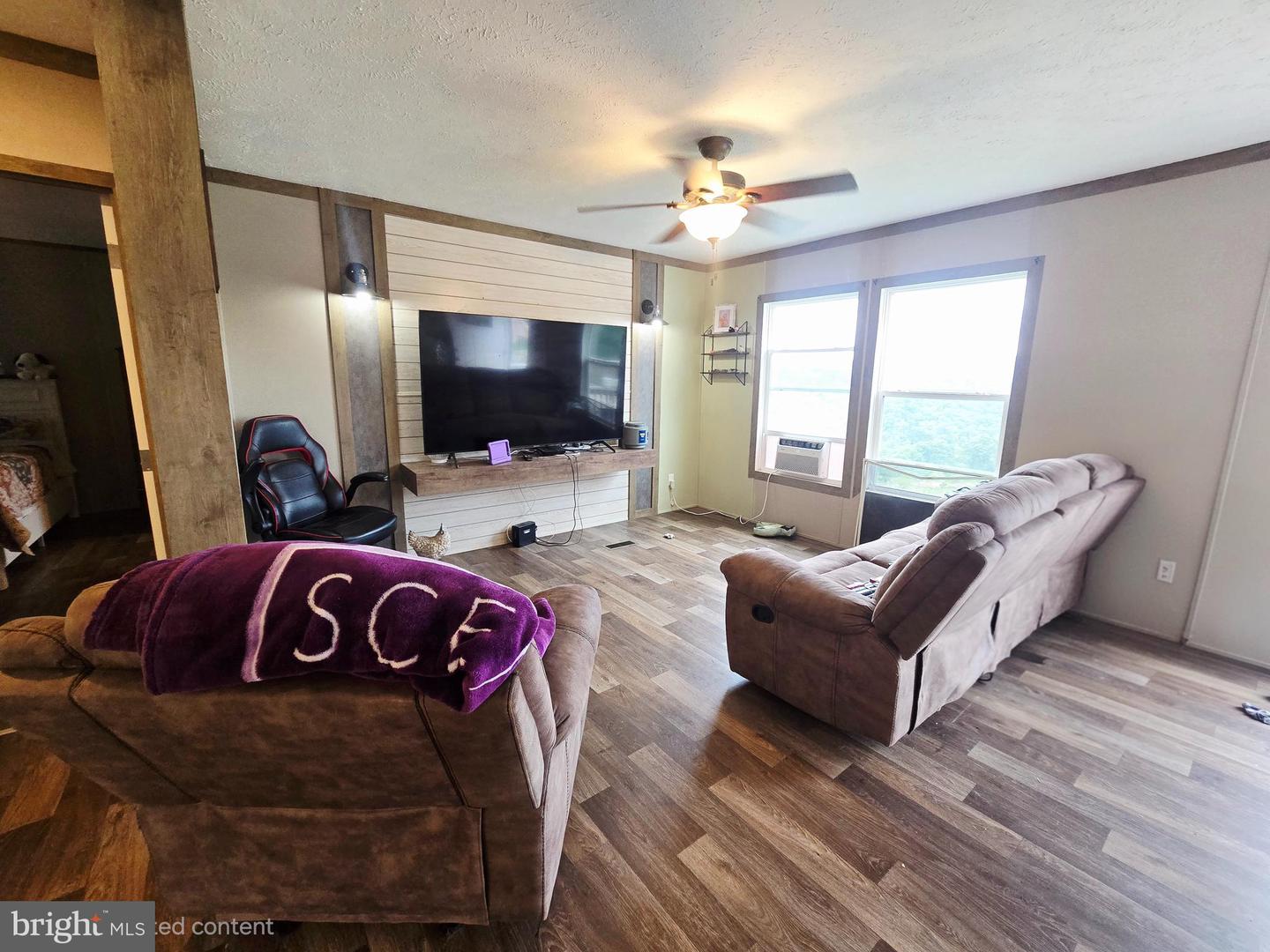 9848 Lower Timber Ridge Rd Property Photo 6