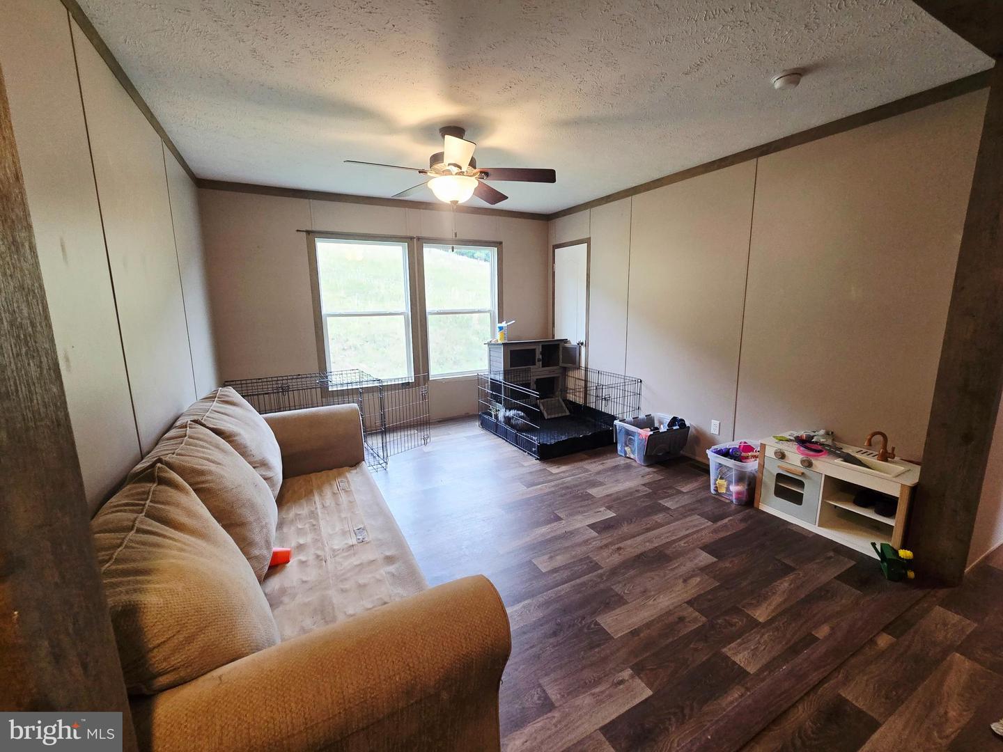 9848 Lower Timber Ridge Rd Property Photo 13