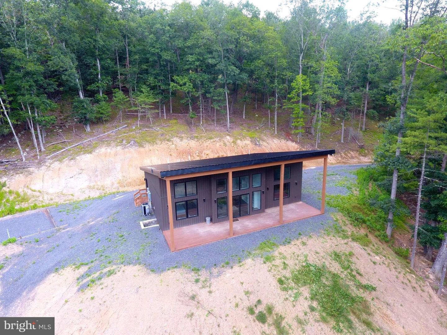 279 Waterline Dr Property Photo 7