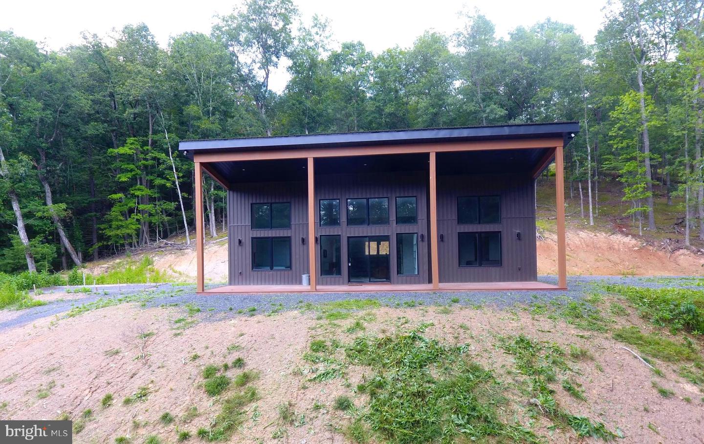 279 Waterline Dr Property Photo 9