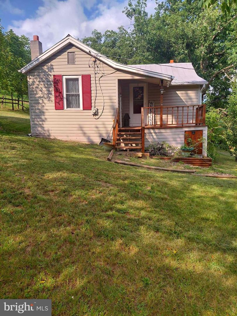 14477 Petersburg Pike Property Photo 1