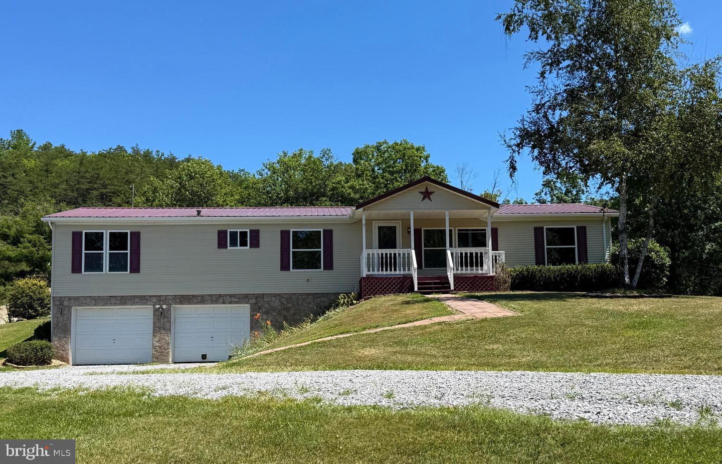 1829 Mozer Rd Property Photo 1