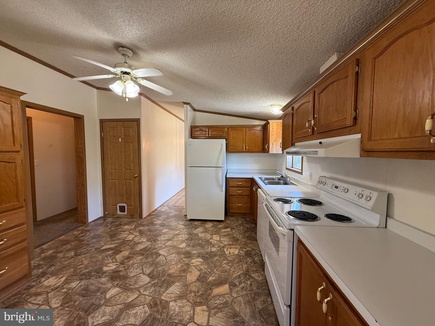 1829 Mozer Rd Property Photo 12