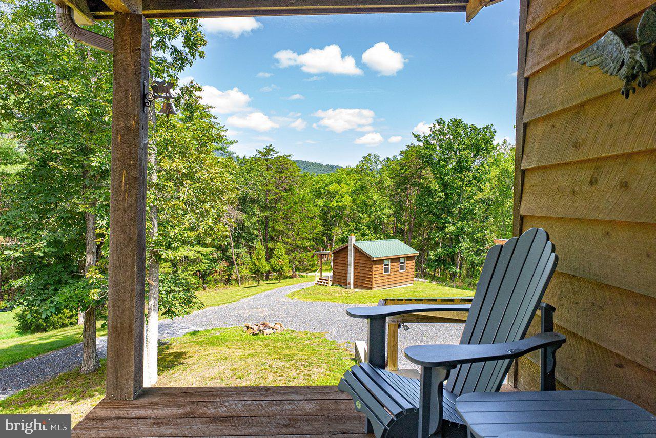 291 Grace Mountain Rd Property Photo 4