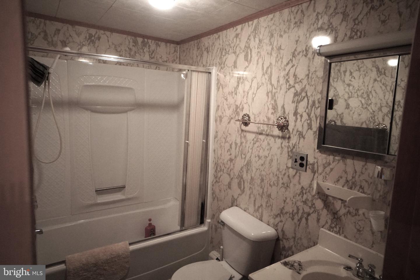 242 Newman Ln Property Photo 22