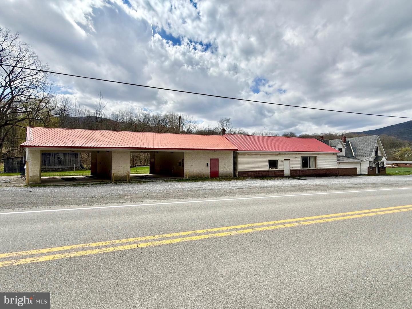 22616 Allegheny Highway Property Photo 2