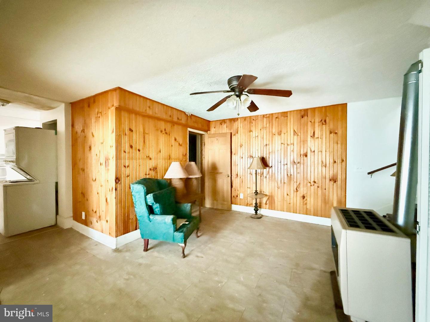 22616 Allegheny Highway Property Photo 15