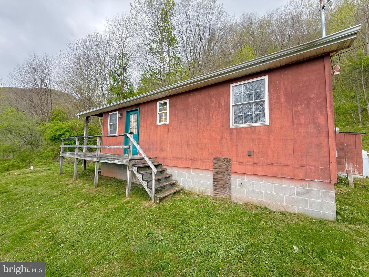 590 SHORT CUT RD