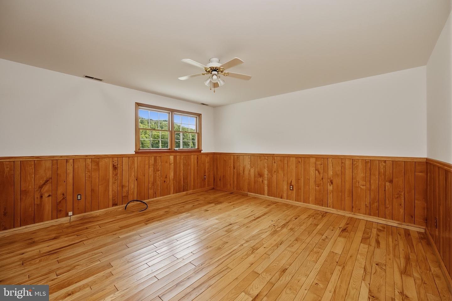 1258 Long Run Property Photo 36