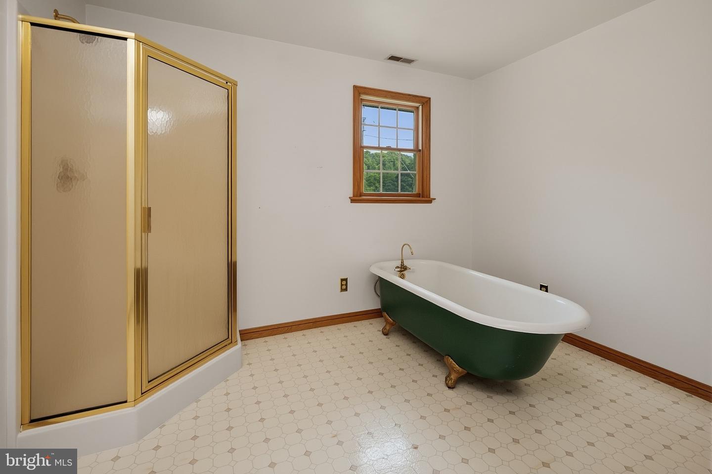 1258 Long Run Property Photo 45