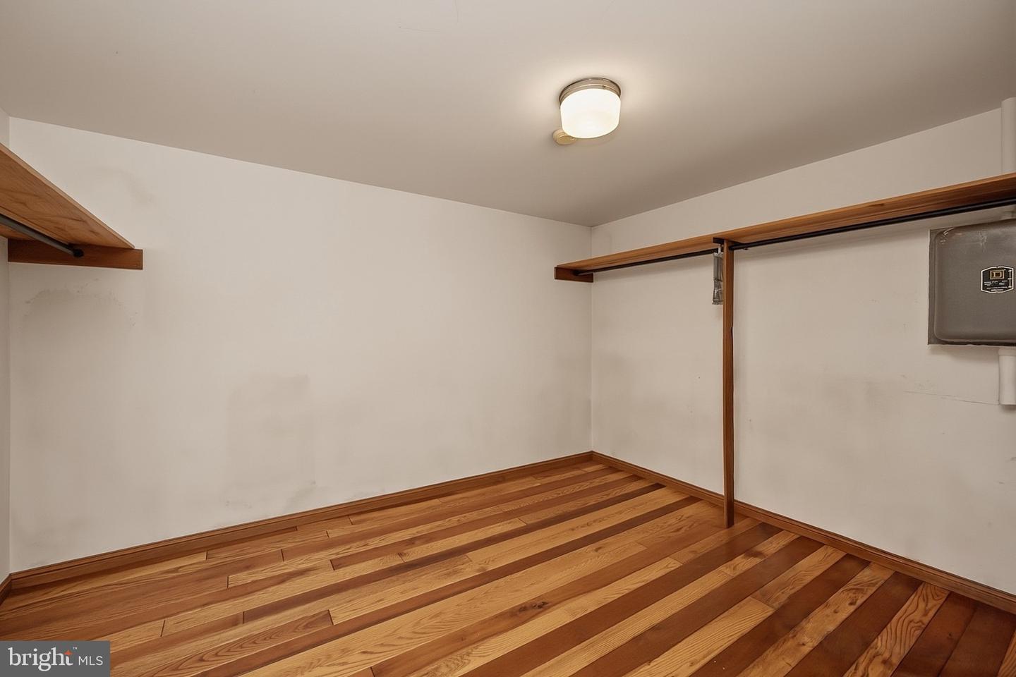 1258 Long Run Property Photo 55