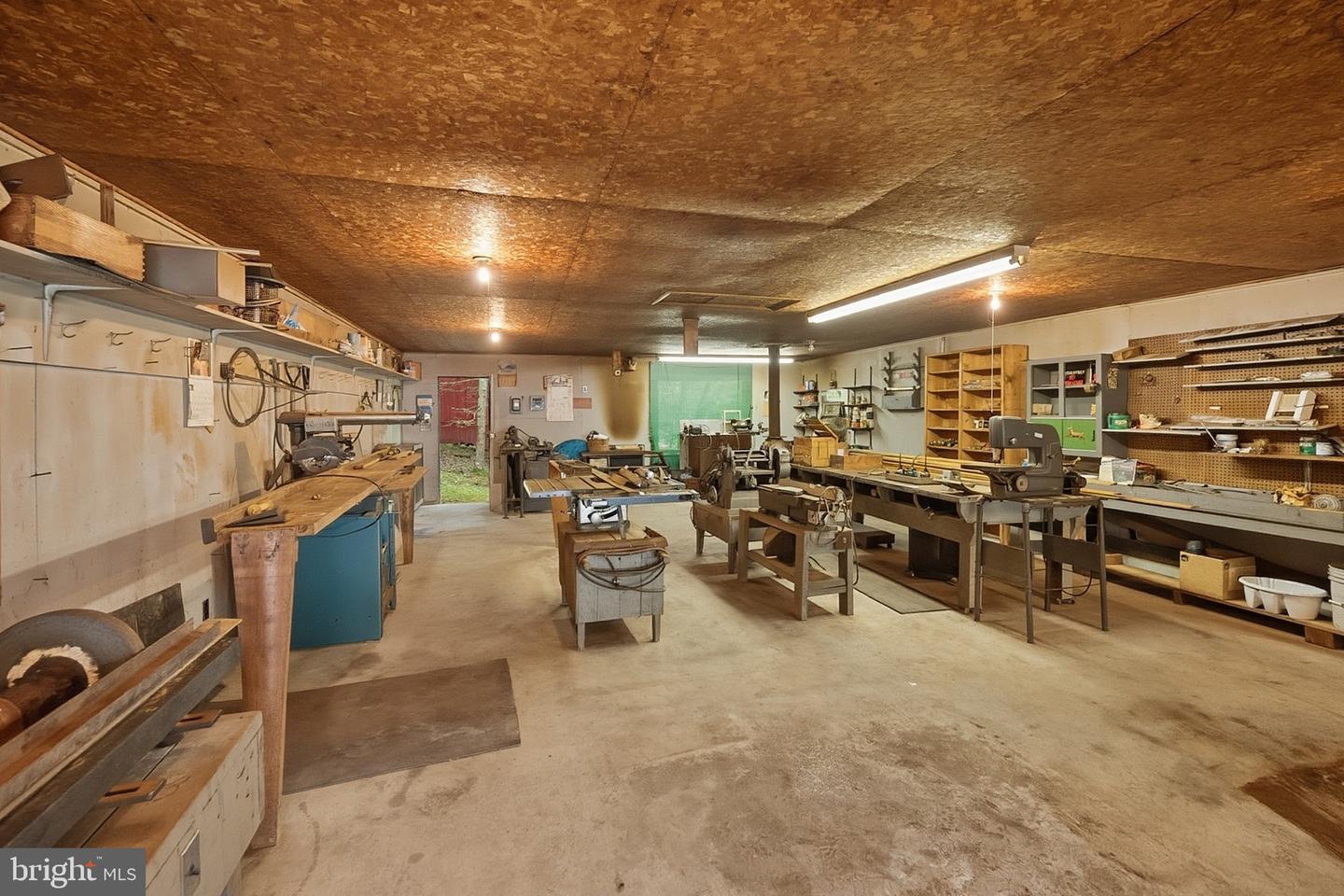 1258 Long Run Property Photo 76