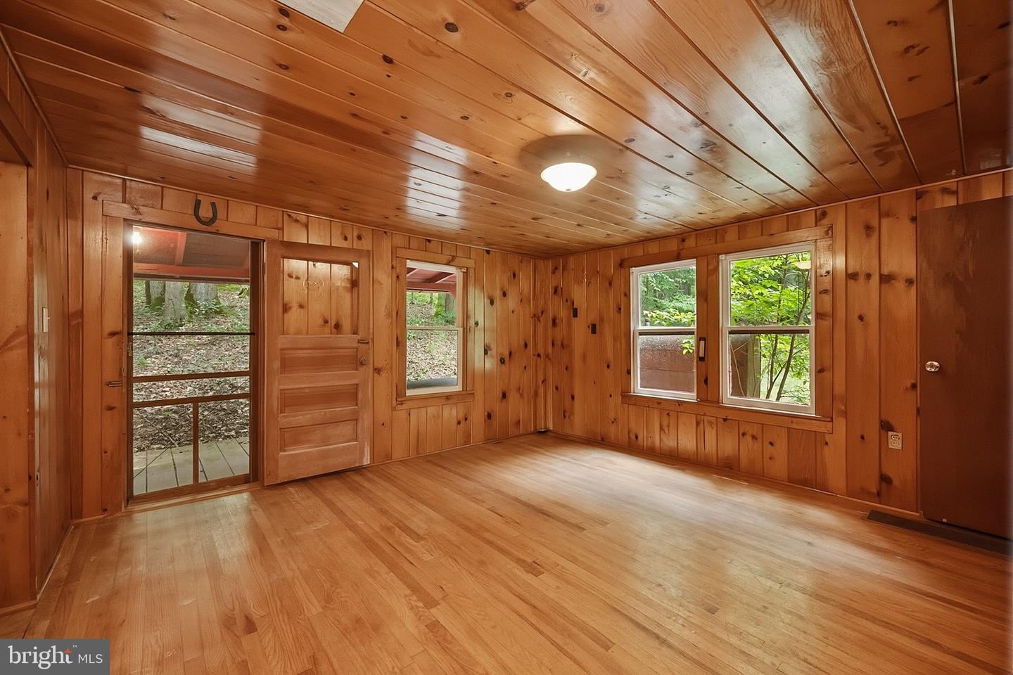 1258 Long Run Property Photo 80
