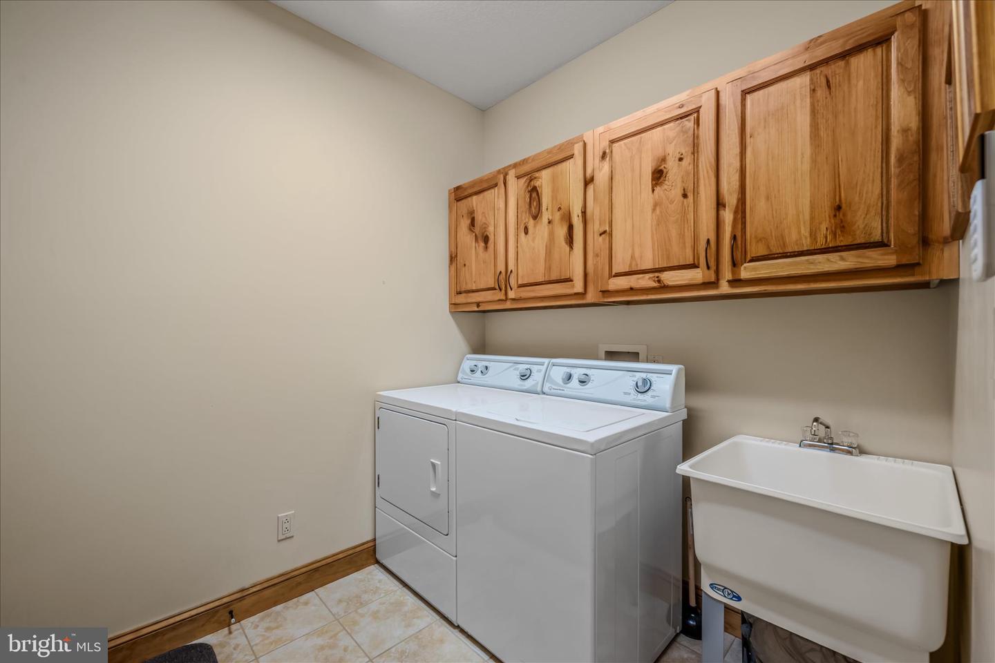 344 Mallow Lake Dr Property Photo 34