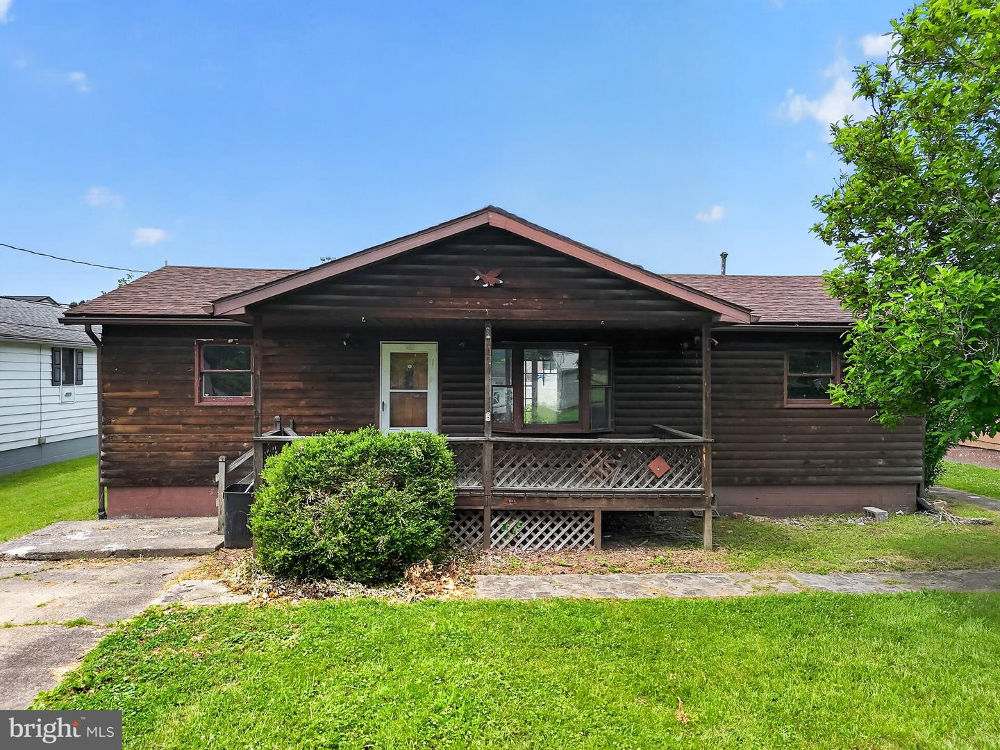2302 Pennsylvania Ave Property Photo 1