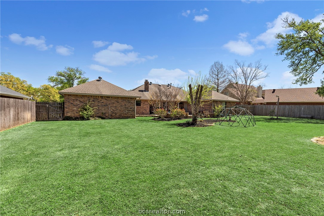 2808 Cimarron Court Property Photo 6