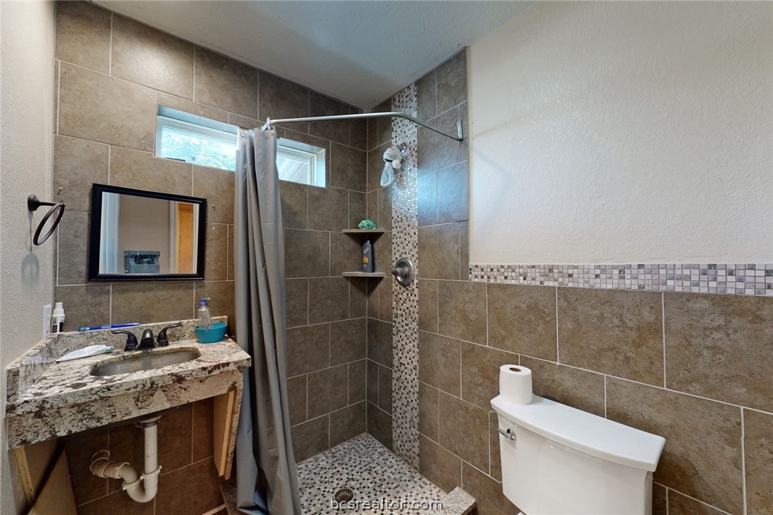 1401 Konecny Property Photo 23