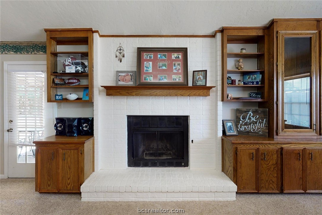 3300 Big Bend Drive Property Photo 6