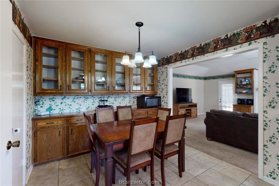 3300 Big Bend Drive Property Photo 7