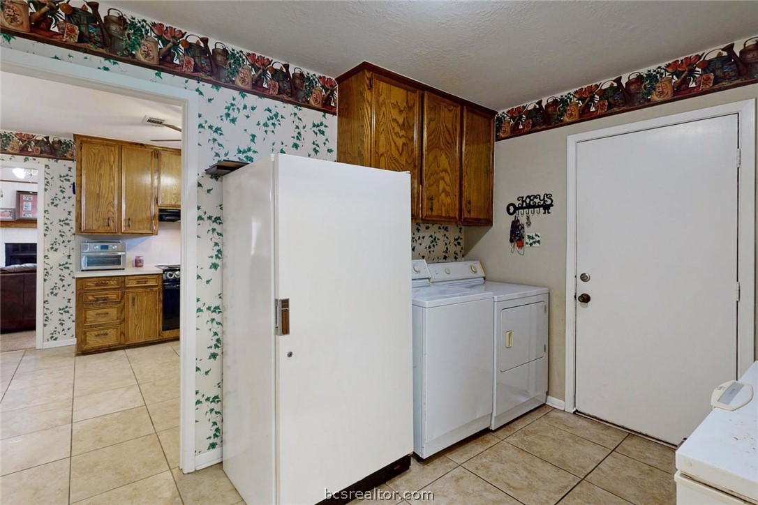 3300 Big Bend Drive Property Photo 11